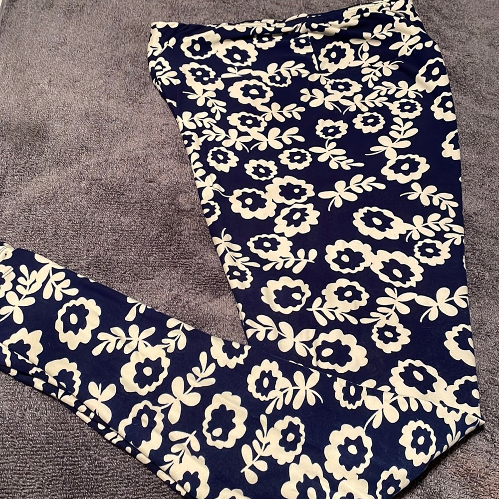 LulaRoe Leggings